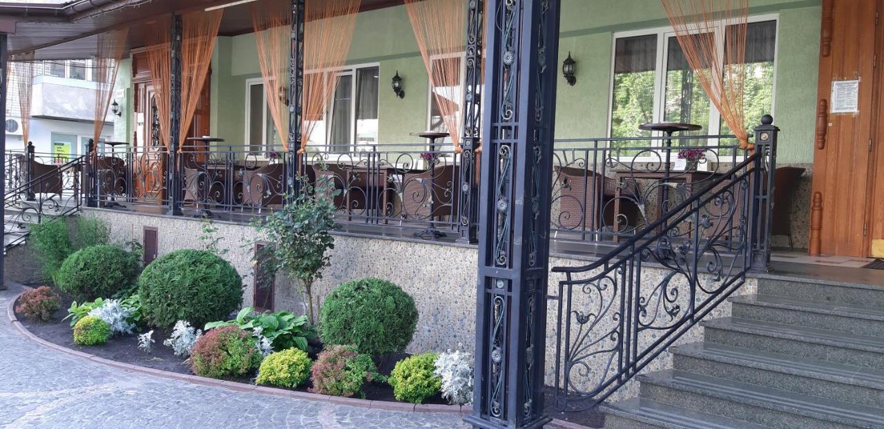 Ідилія Lviv Extérieur photo